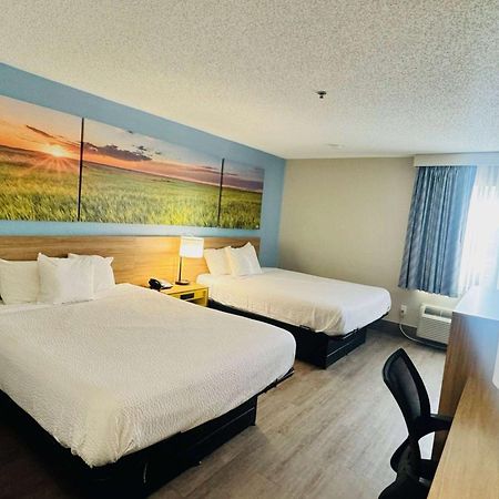 Days Inn By Wyndham Shawnee Exteriér fotografie